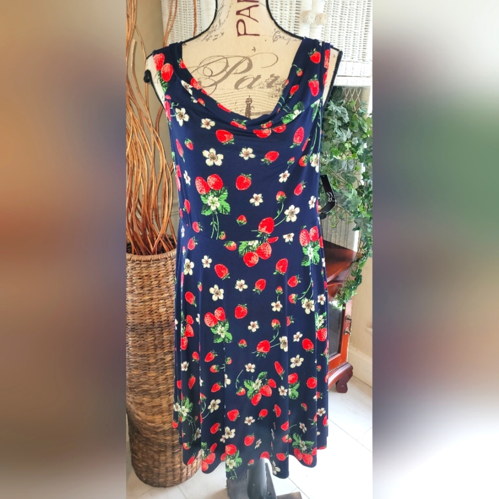 NWT NY&Co. Strawberry print dress XL